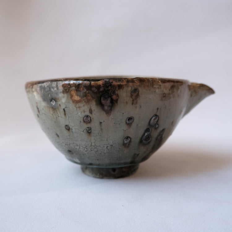 SHOHEI ONO - SHIROGESHO LIPPED BOWL / KATAKUCHI