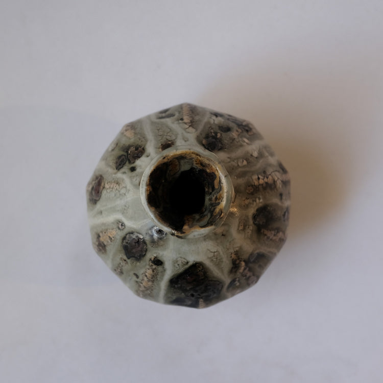 SHOHEI ONO - SHIROGANE SINGLE FLOWER VASE