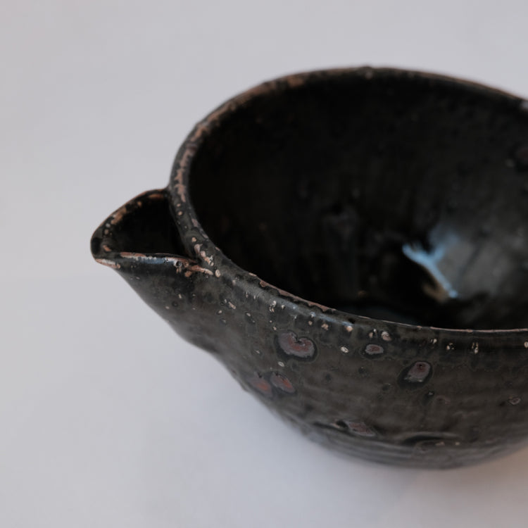 SHOHEI ONO - KUROGESHO LIPPED BOWL / KATAKUCHI