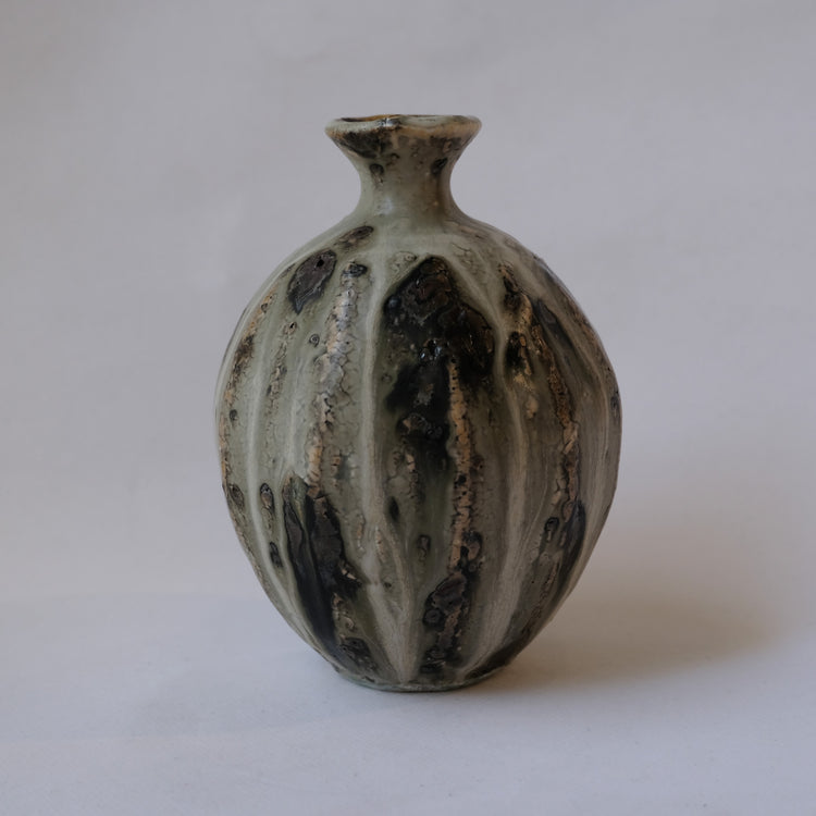 SHOHEI ONO - SHIROGANE SINGLE FLOWER VASE
