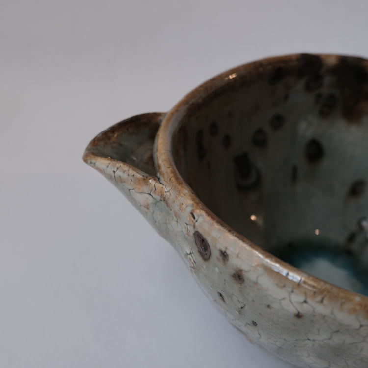 SHOHEI ONO - SHIROGESHO LIPPED BOWL / KATAKUCHI