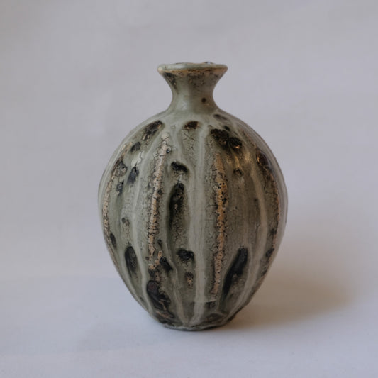 SHOHEI ONO - SHIROGANE SINGLE FLOWER VASE